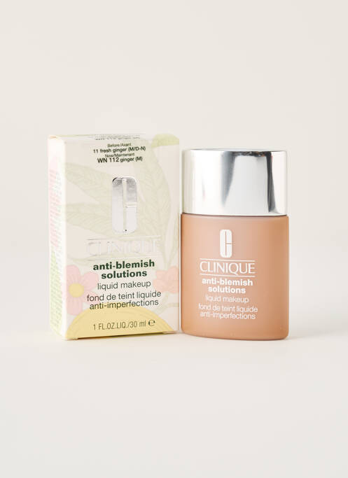 Fond de ten piele CLINIQUE femeie