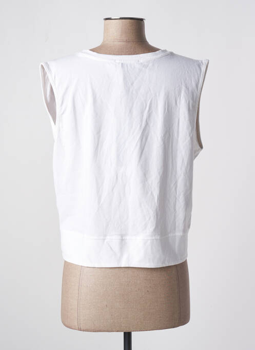 Maiou bej MD'M femeie