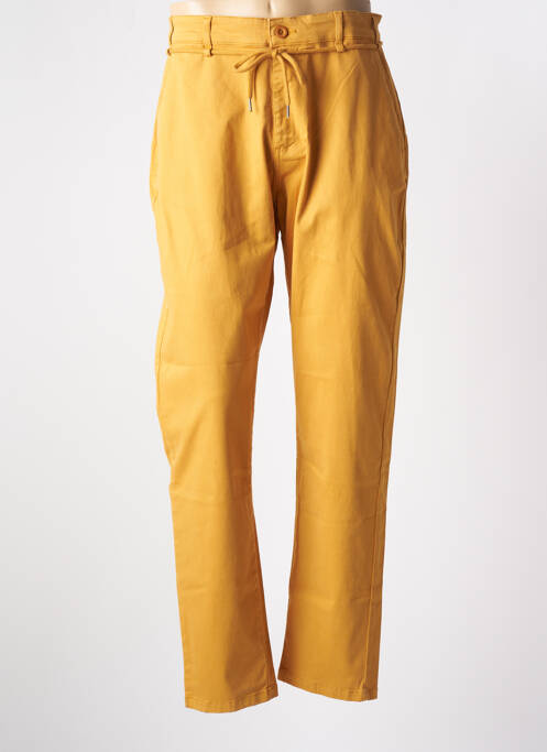 Pantalon chino galben BASK IN THE SUN bărbat