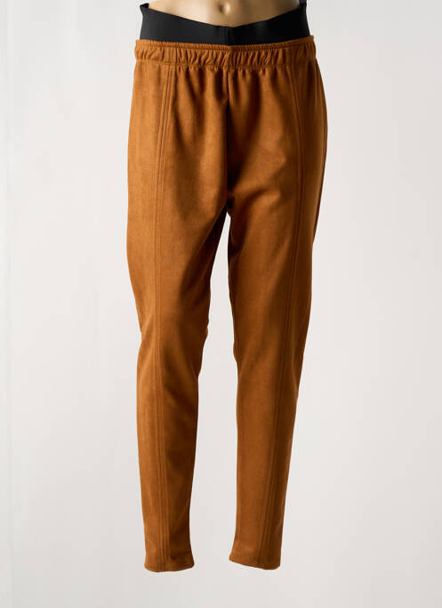 Pantalon slim maro MOCCOCO FASHION femeie