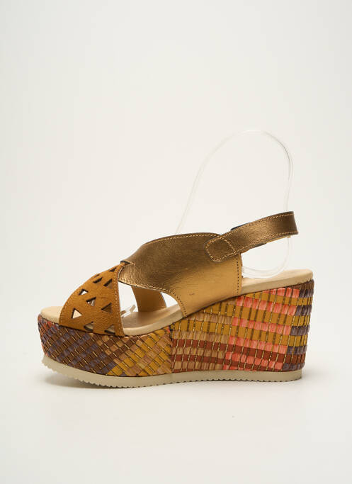 Sandale/Pantofi decupați maro MKD femeie