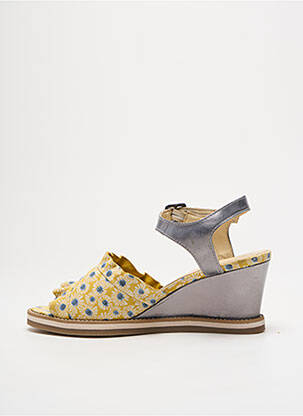 Sandale/pantofi decupați material neted toc de 4 la 6 cm galben LIBRE COMME L'AIR femeie