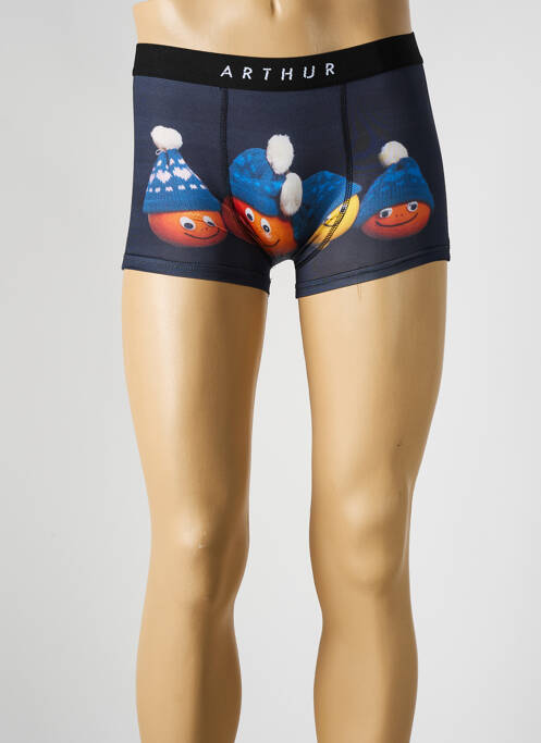 Boxer negru ARTHUR bărbat