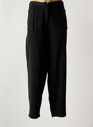 Pantalon drept închidere cu fermoar sub clapetă cu nasturi mărime normală negru KOKOMARINA femeie