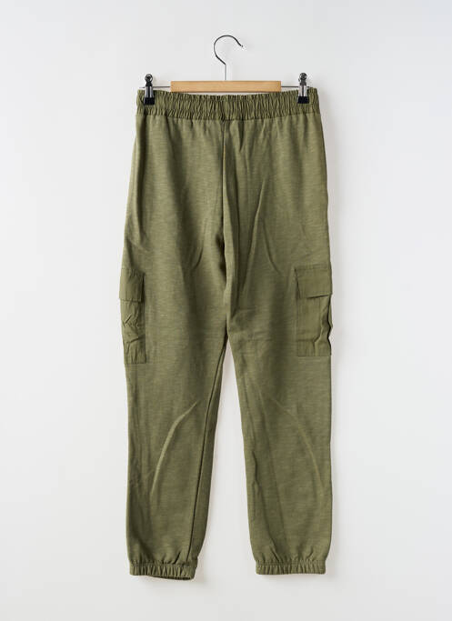 Trening verde NAME IT fată