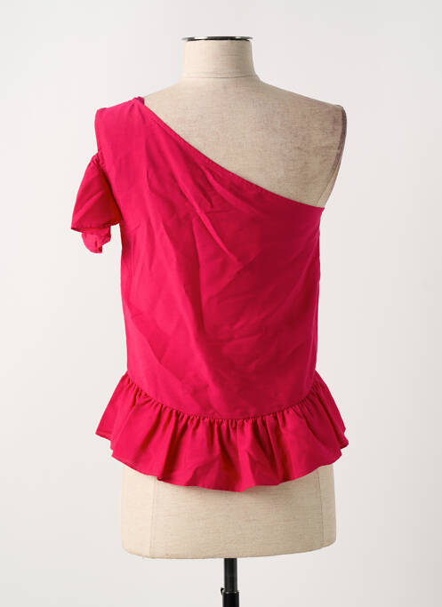 Top roz TEMPERATURA femeie