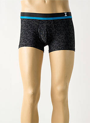 Boxer negru IMPETUS bărbat