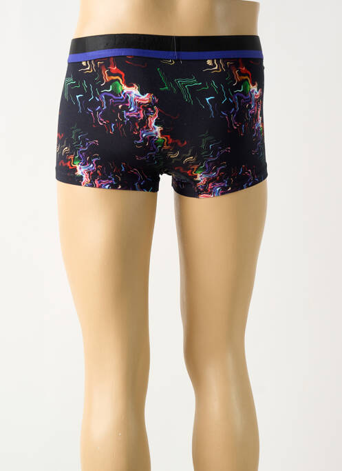 Boxer negru IMPETUS bărbat