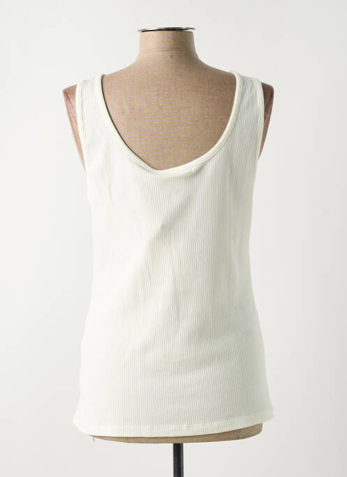 Maiou bej ICHI femeie