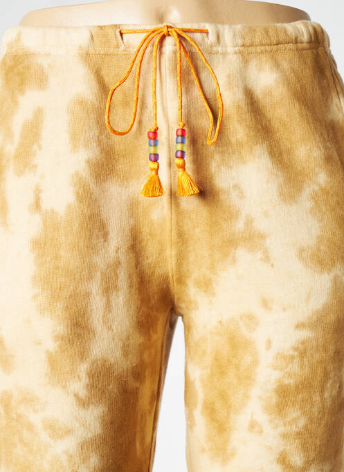 Trening bej SAK'S femeie