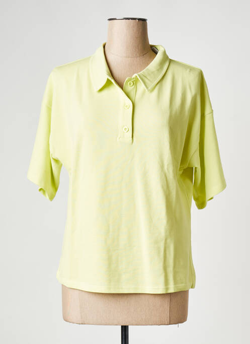 Polo galben NA-KD femeie