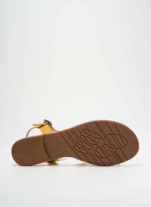 Sandale/Pantofi decupați galben KICKERS femeie