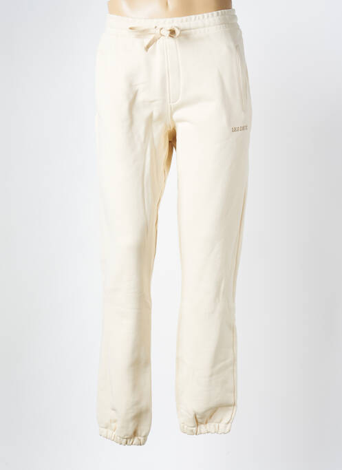 Trening bej LES DEUX bărbat