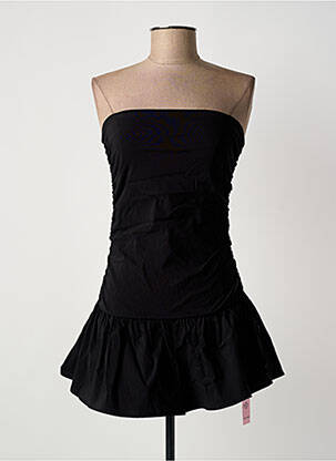 Rochie scurtă negru PRETTY LITTLE THING femeie