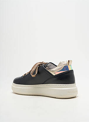 Adidași material neted toc plat până la 3 cm negru NERO GIARDINI femeie