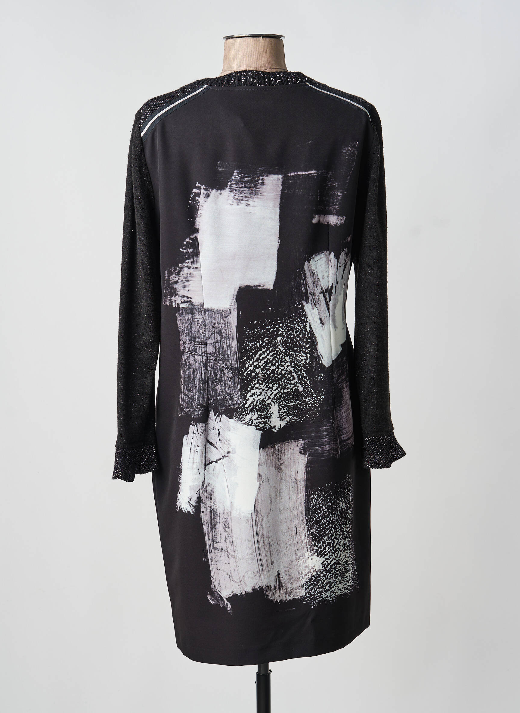 Rochie midi imprimeu fantezie mâneci lungi negru DIVAS femeie