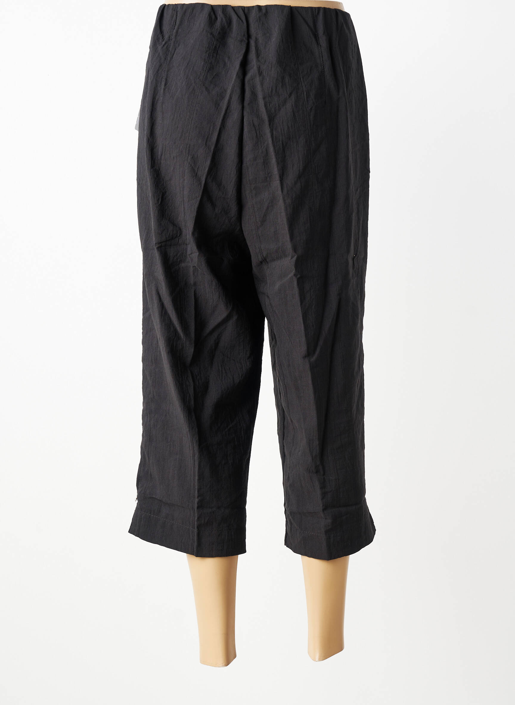 Pantalon trei sferturi croială dreaptă mărime normală negru KJBRAND femeie