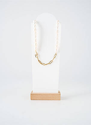 Colier ornament charmă / pandantiv alb BY GARANCE femeie