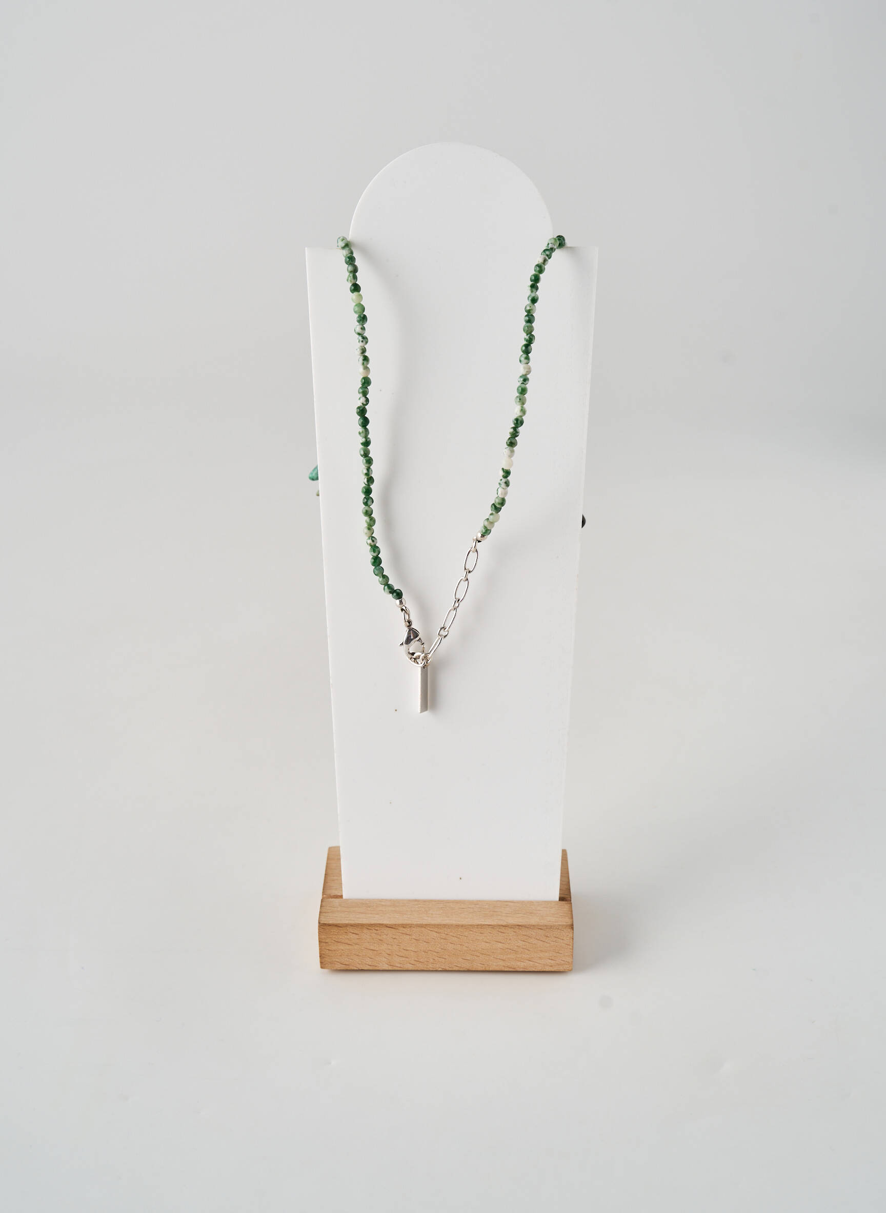Colier ornament cu mărgele verde NATURE femeie