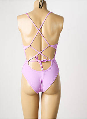 Costum de baie dintr-o singură piesă efect material satinat violet NIKE femeie