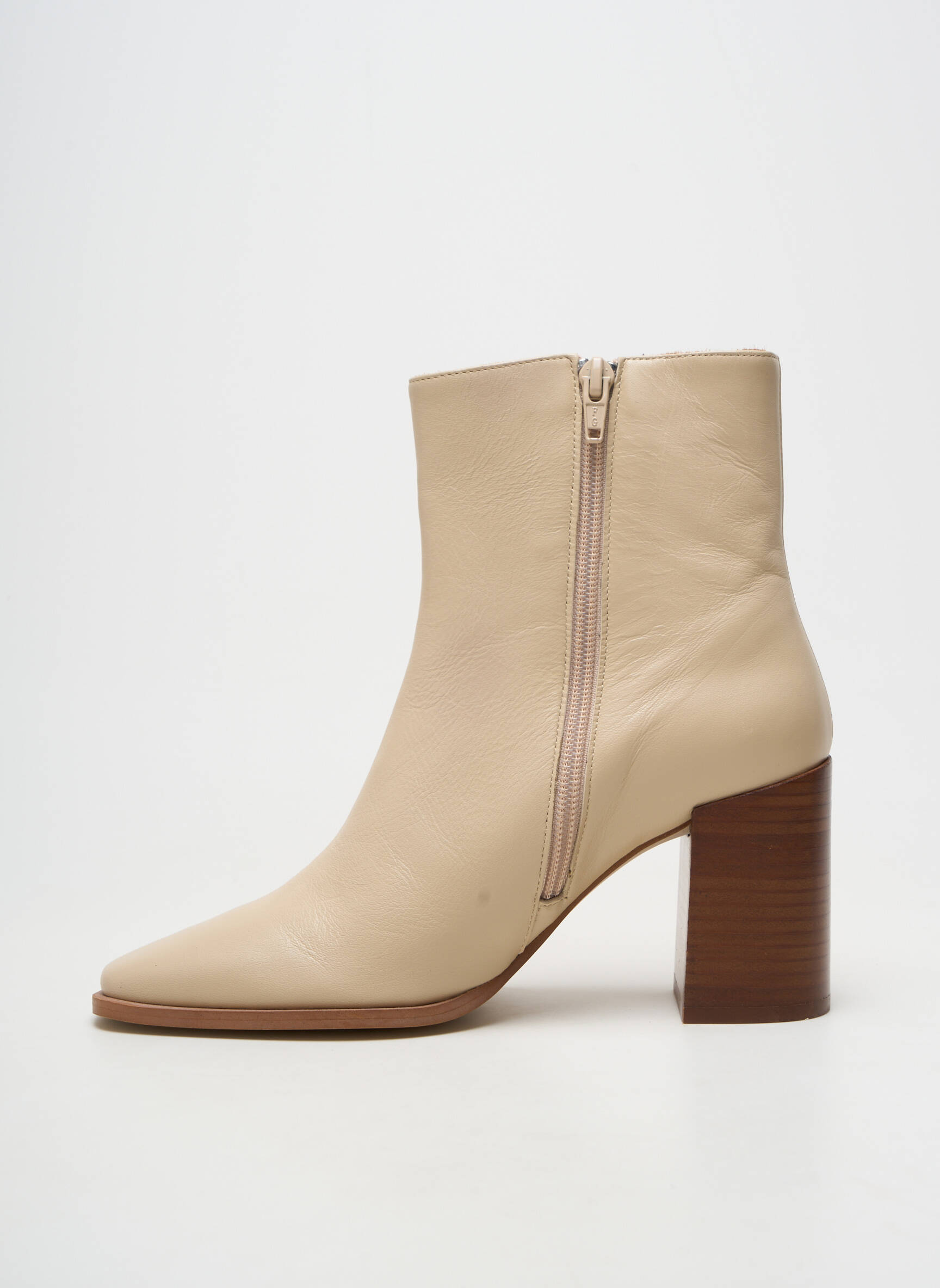Botine/ghete material neted toc de 7 la 9 cm bej SOFIA COSTA femeie