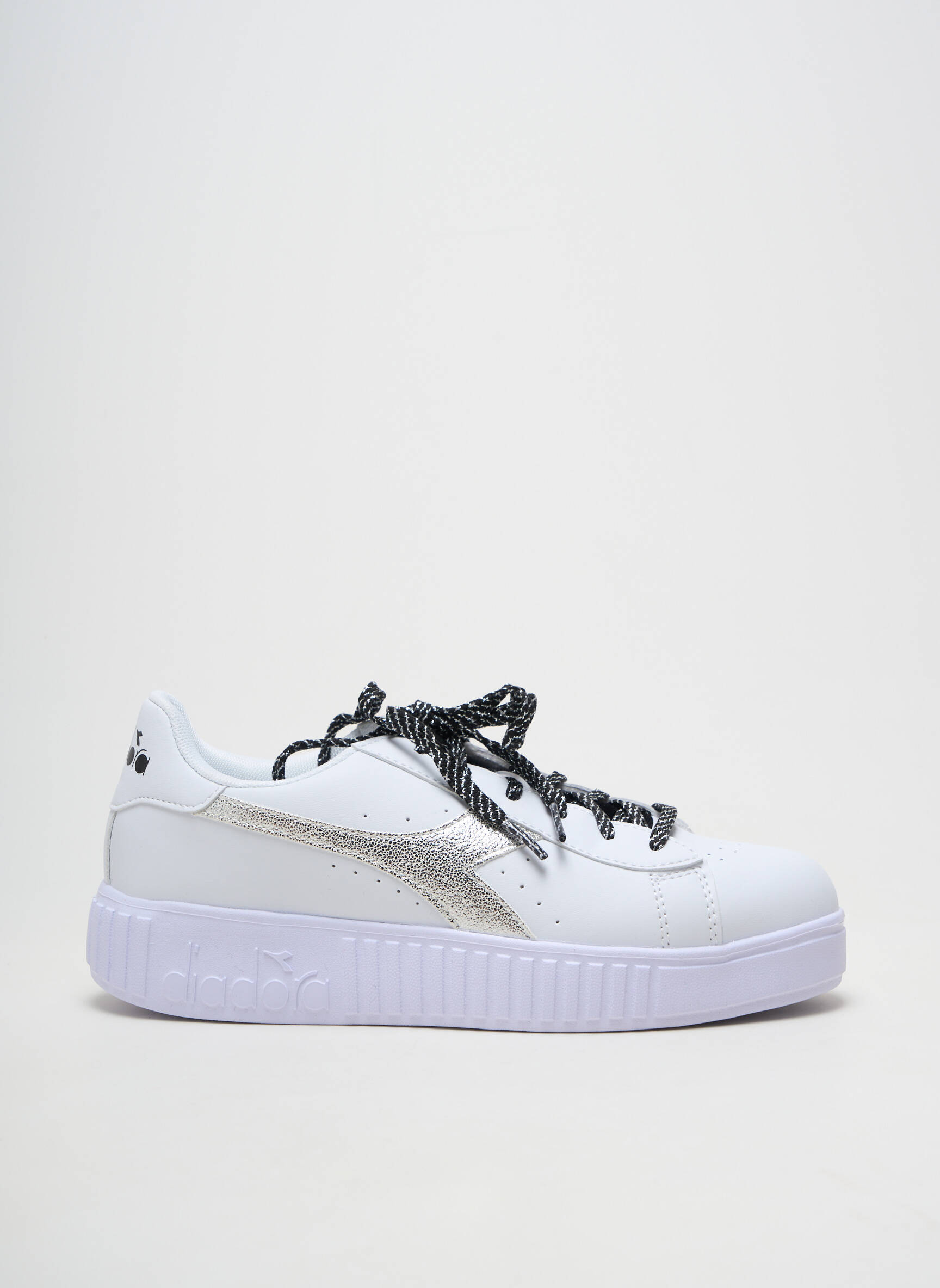 Adidași material neted toc plat până la 3 cm alb DIADORA femeie