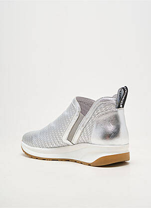 Adidași material neted toc plat până la 3 cm argintiu VADDIA femeie
