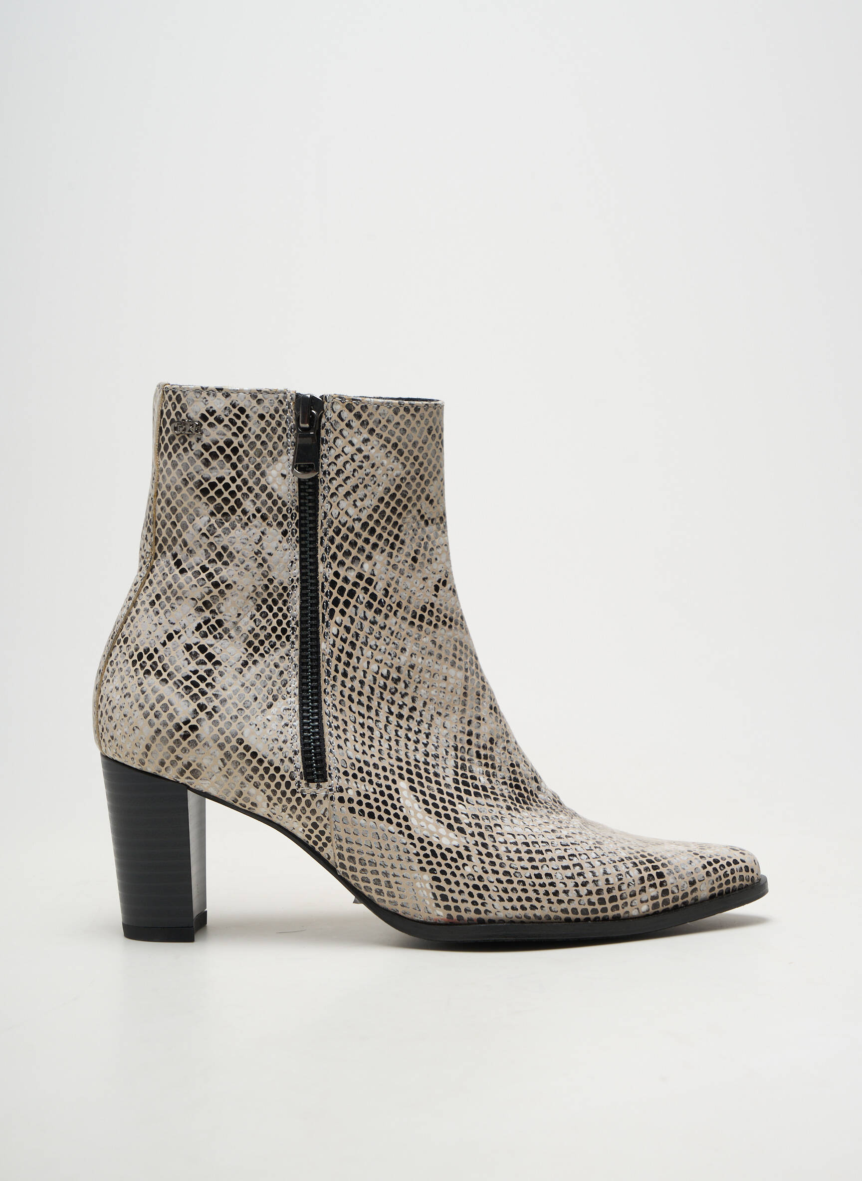 Botine/ghete material neted toc de 7 la 9 cm alb GEO-REINO femeie