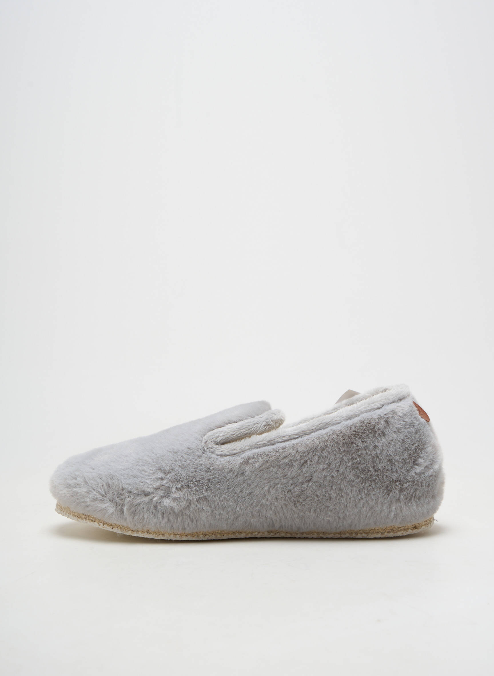 Papuci/pantofi de casă vârf rotund toc plat până la 3 cm gri CHAUSSE MOUTON femeie