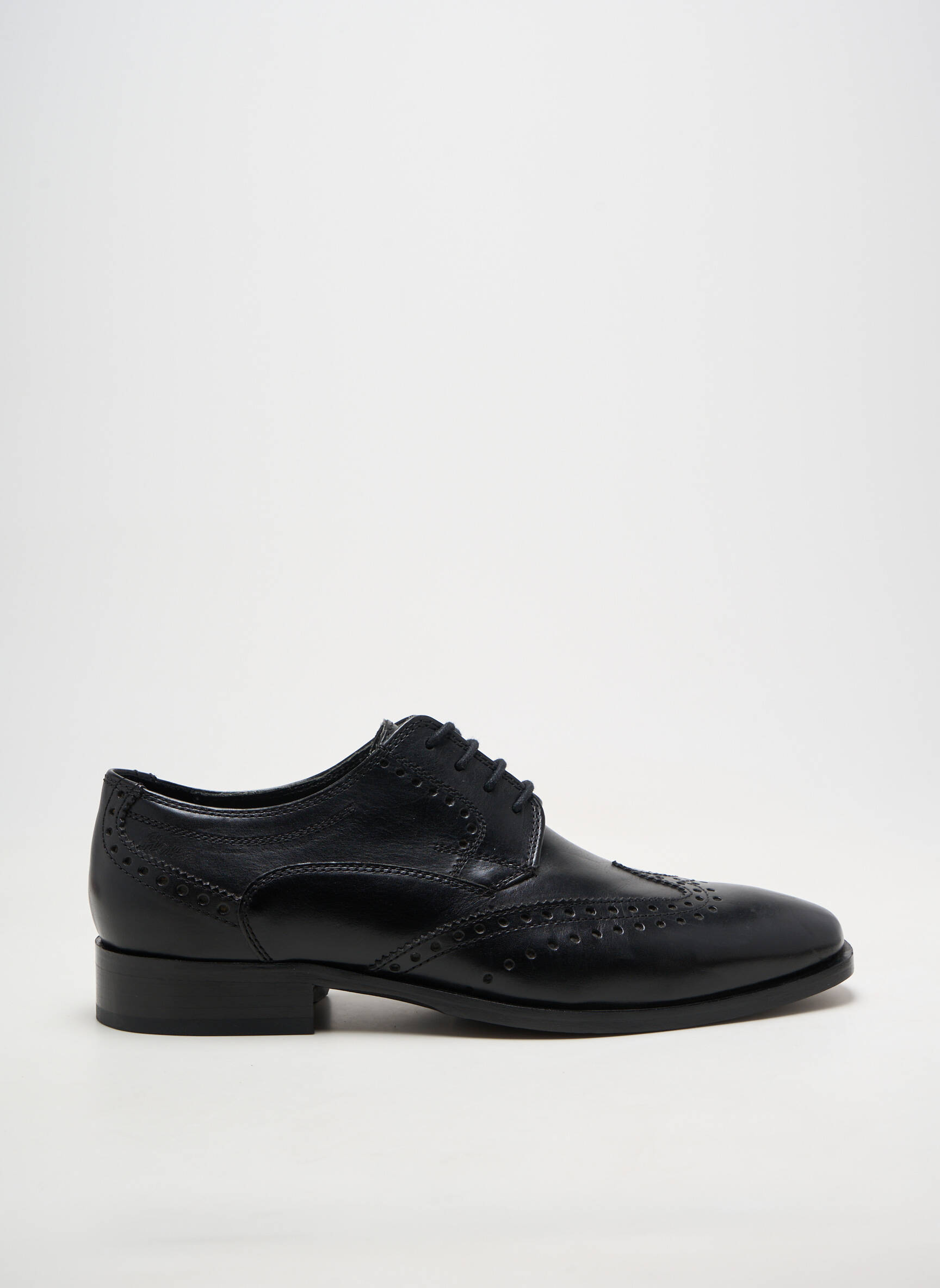 Derby-uri material neted toc plat până la 3 cm negru SIOUX femeie