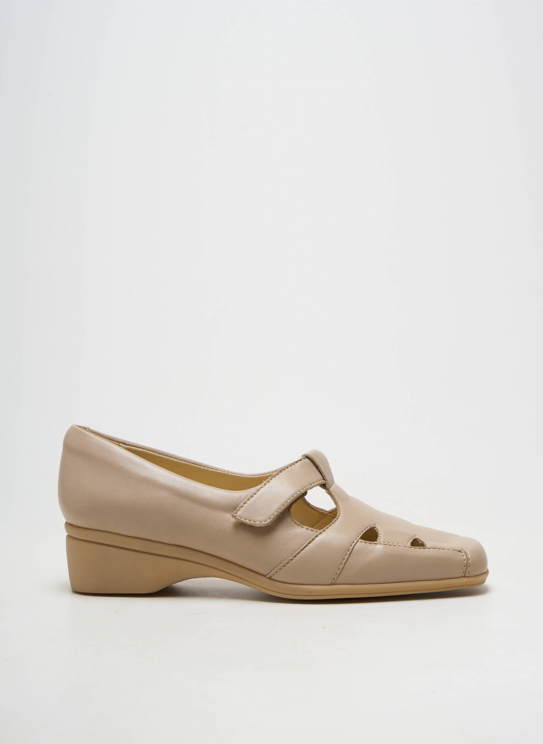Mocasini material neted toc de 4 la 6 cm bej MARCO femeie