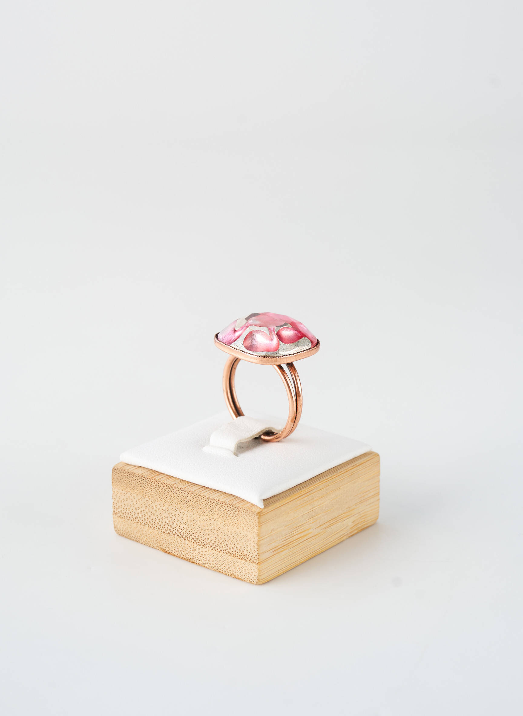 Inel materiale metalice roz KONPLOTT femeie