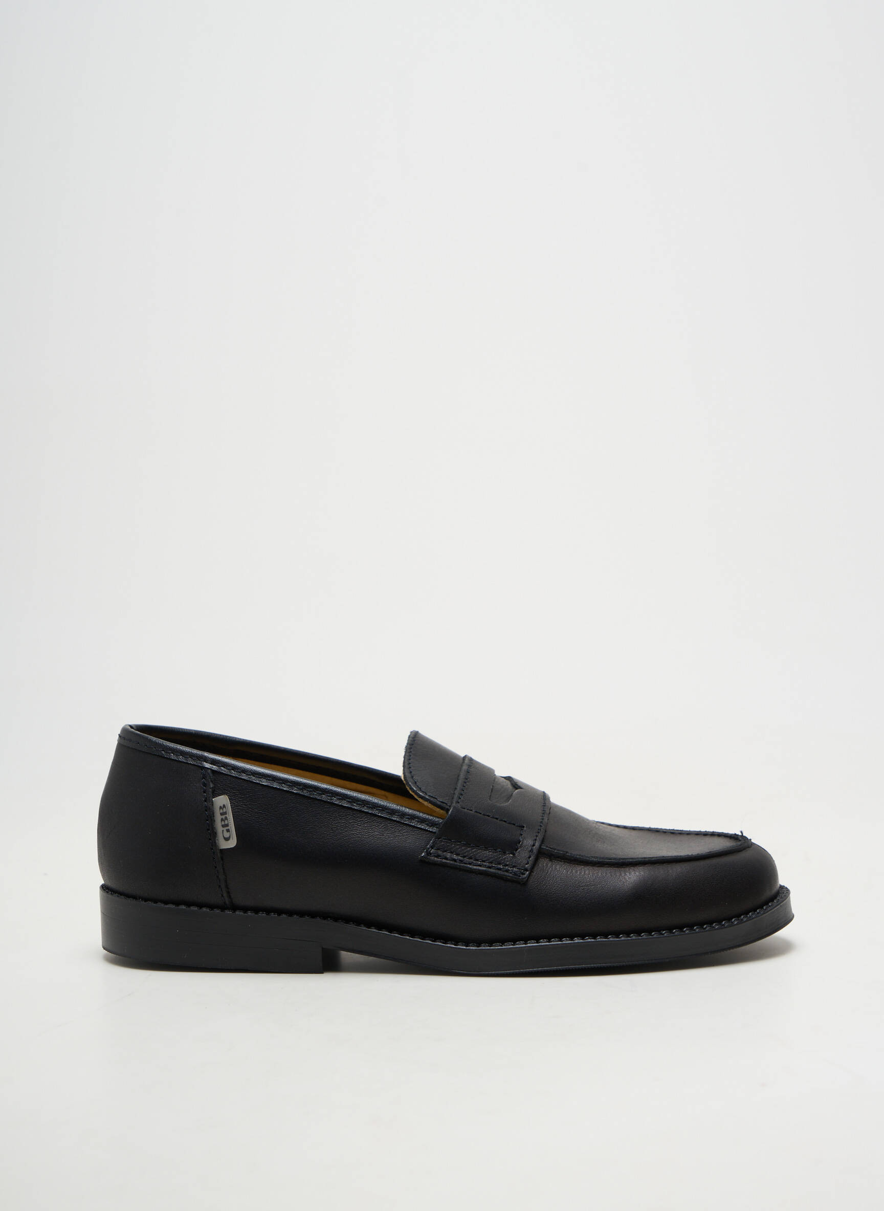 Mocasini toc mic negru GBB fată