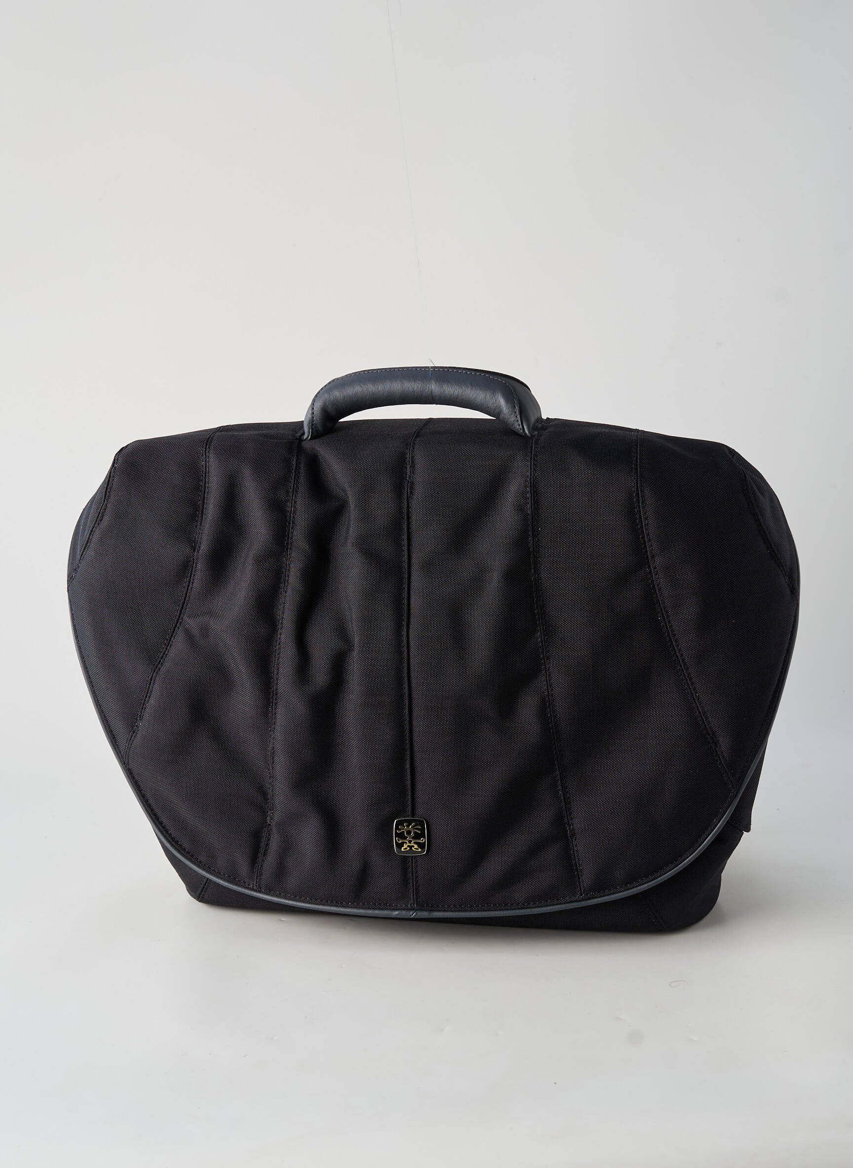 Geantă căptușeală textilă negru CRUMPLER bărbat
