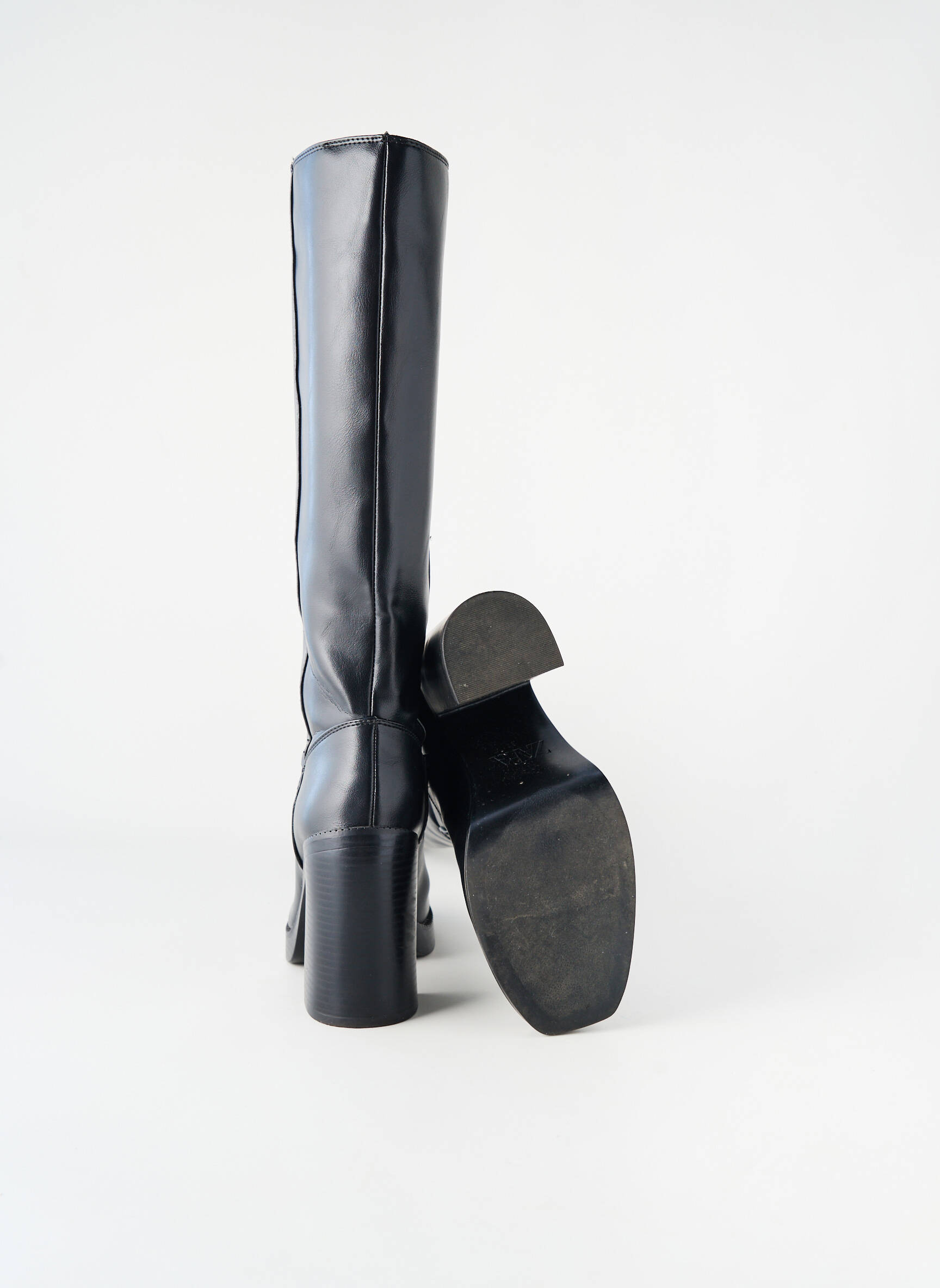 Cizme material neted toc de 7 la 9 cm negru ZARA femeie