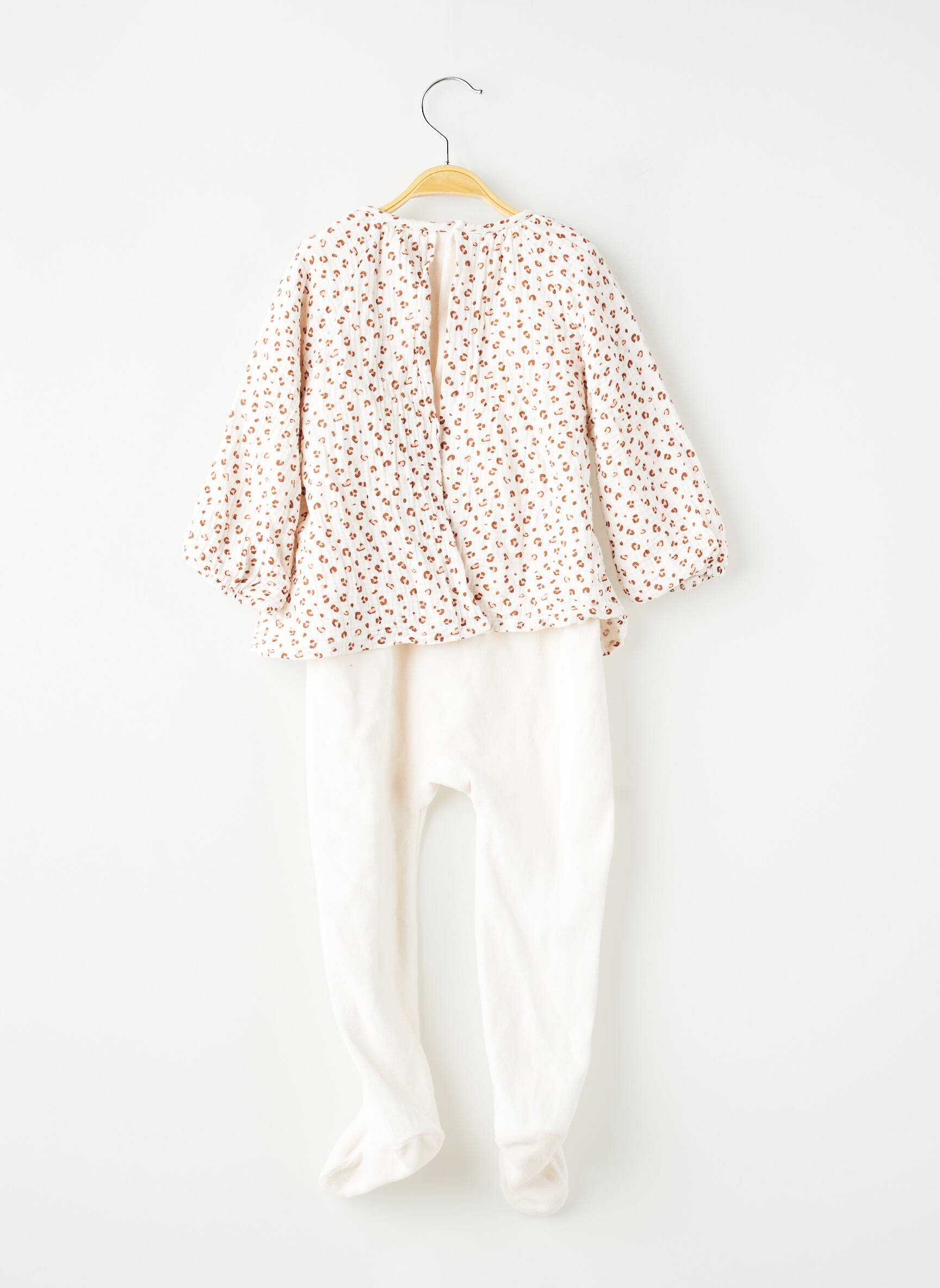 Pijama alb INEXTENSO fată