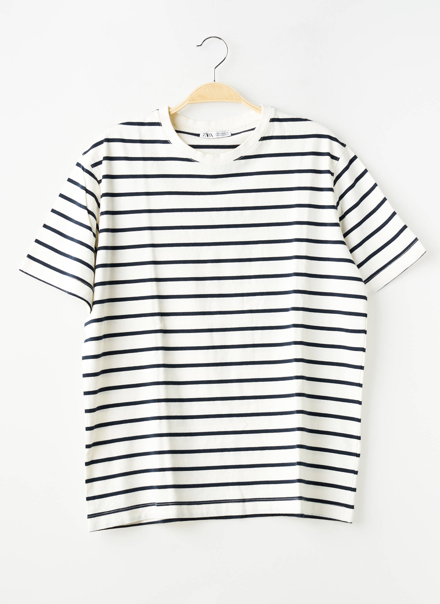 Tricou croială dreaptă mâneci scurte bej ZARA femeie