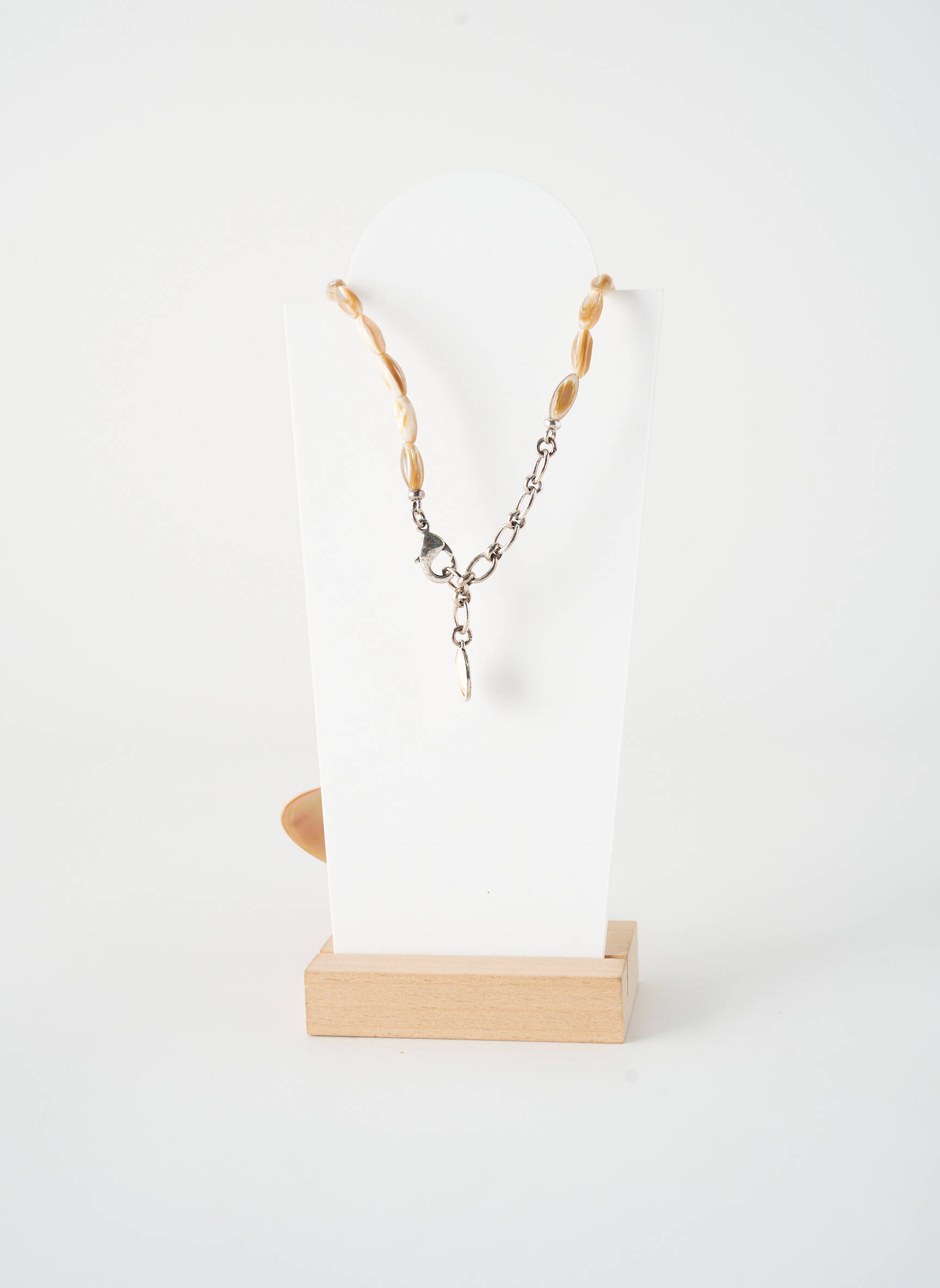 Colier ornament cu mărgele bej NATURE BIJOUX femeie