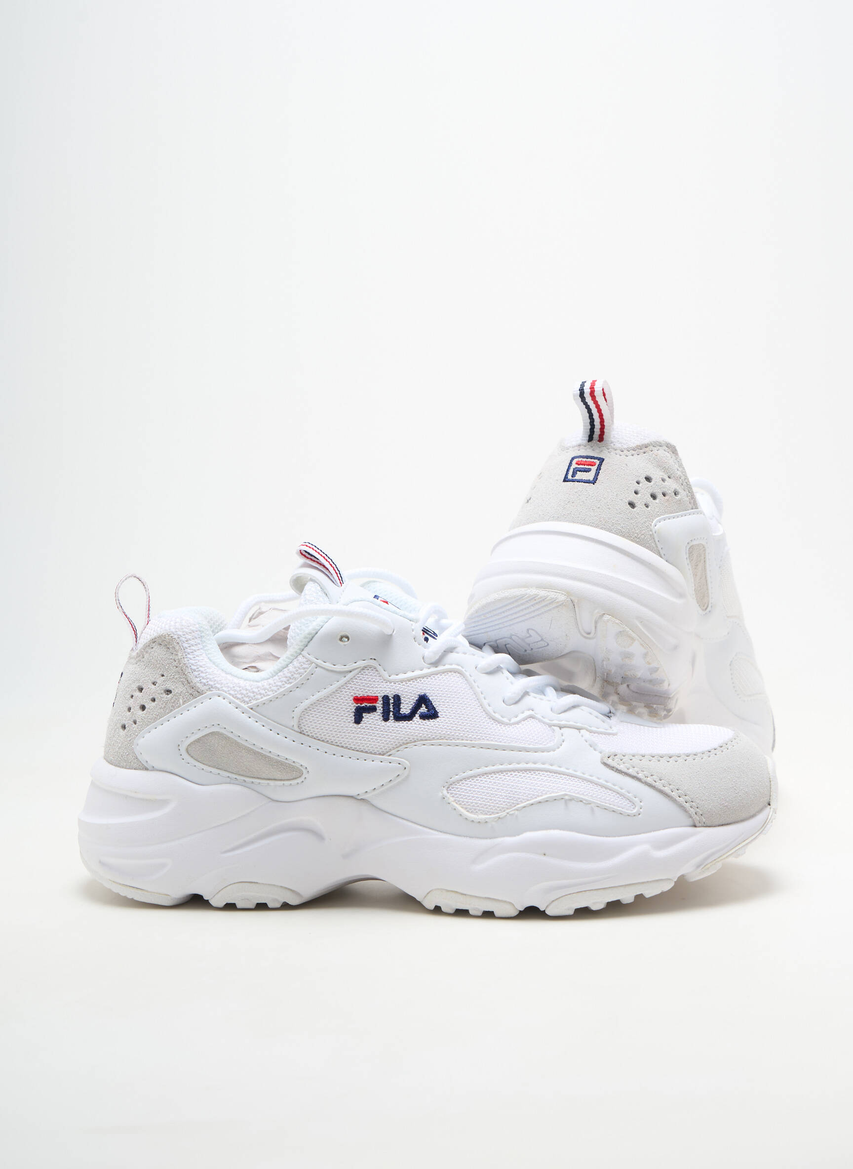 Adidași vârf rotund toc plat până la 3 cm alb FILA femeie