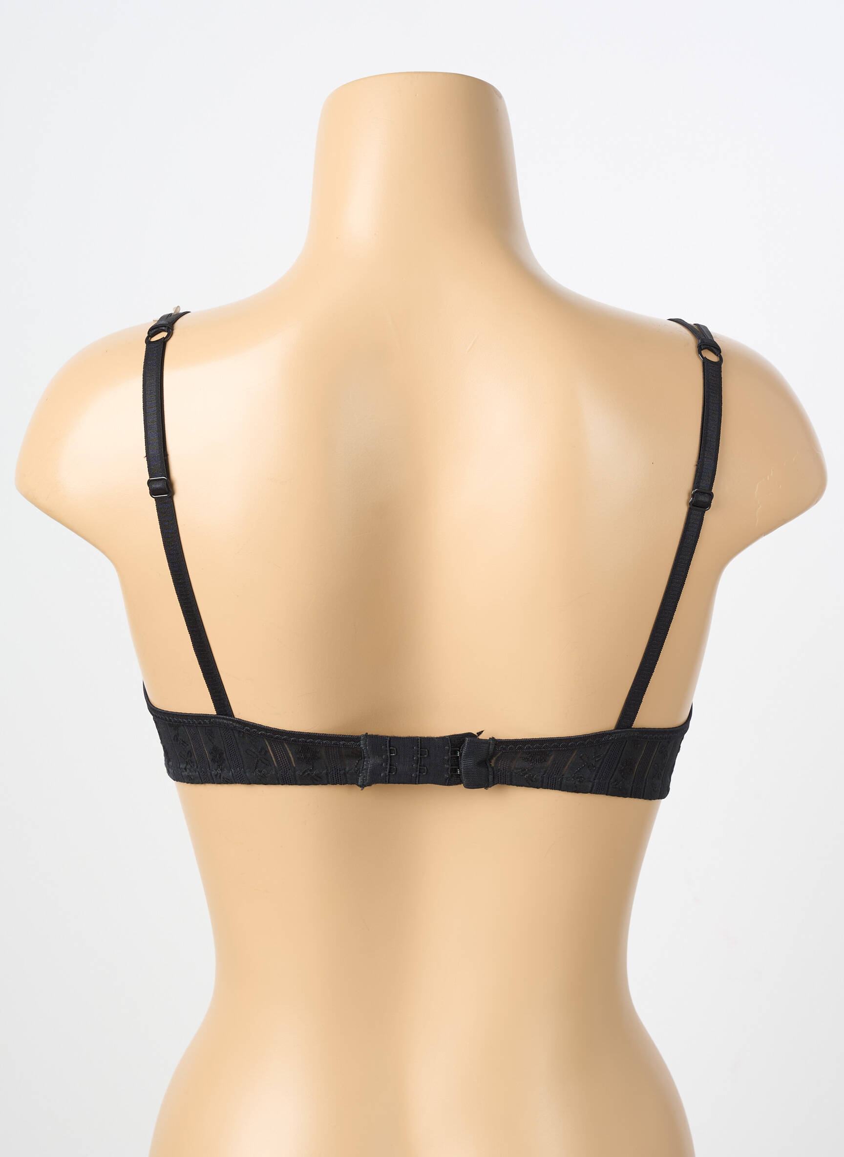 Sutien sutien balconet cu decolteu înalt sutien balconet cu decolteu înalt negru PASSIONATA femeie