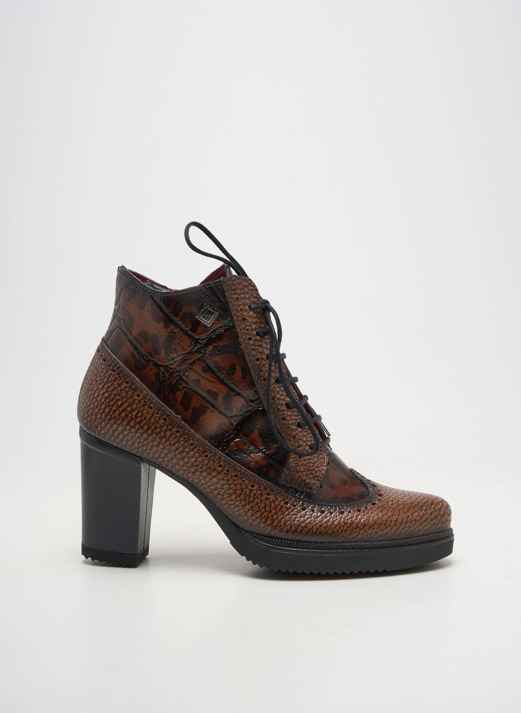 Botine/ghete material neted toc de 7 la 9 cm maro JOSE SAENZ femeie