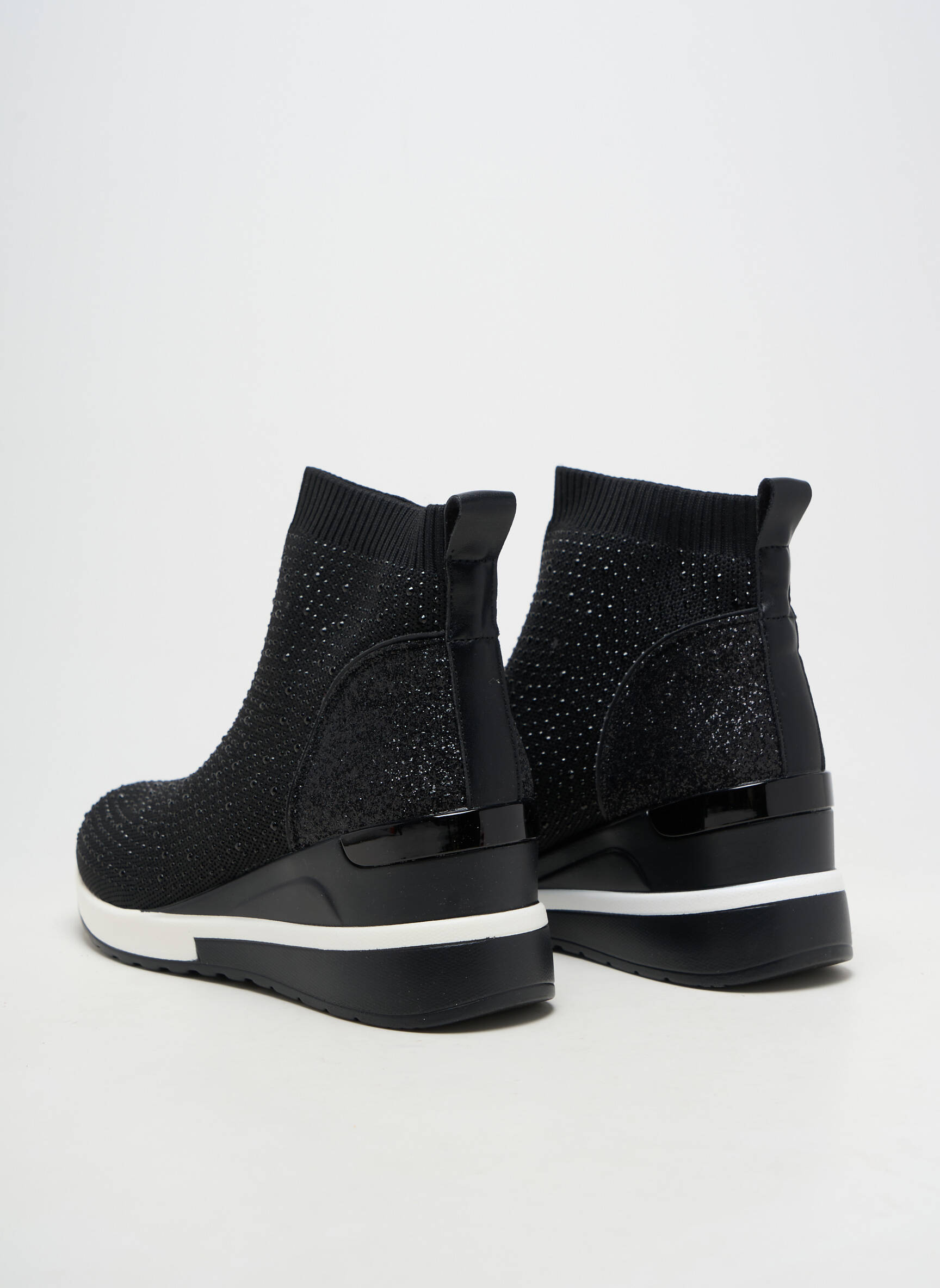 Botine/ghete vârf rotund toc de 4 la 6 cm negru EXÉ femeie