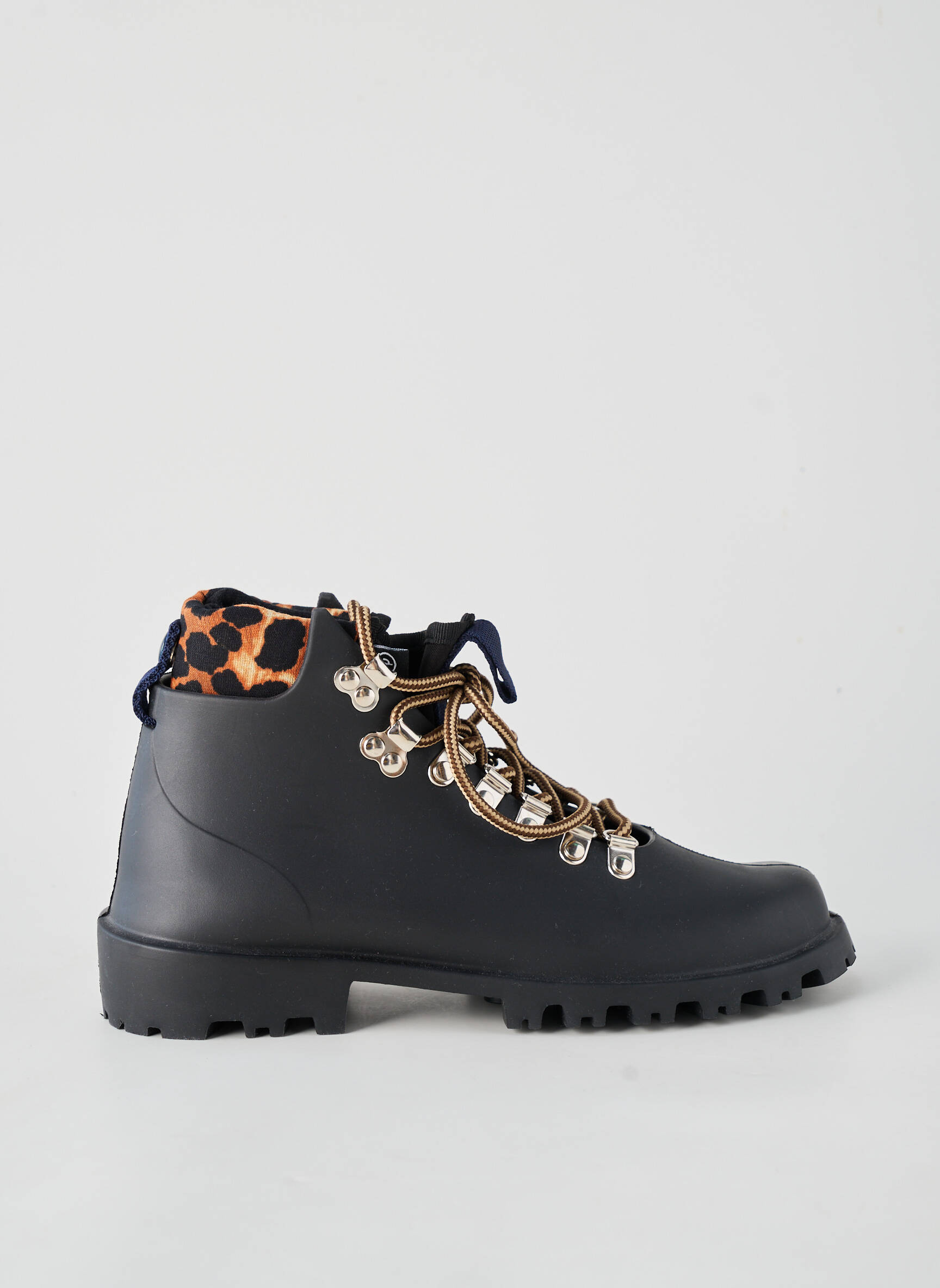 Adidași vârf rotund toc plat până la 3 cm negru ARIZONA LOVE femeie