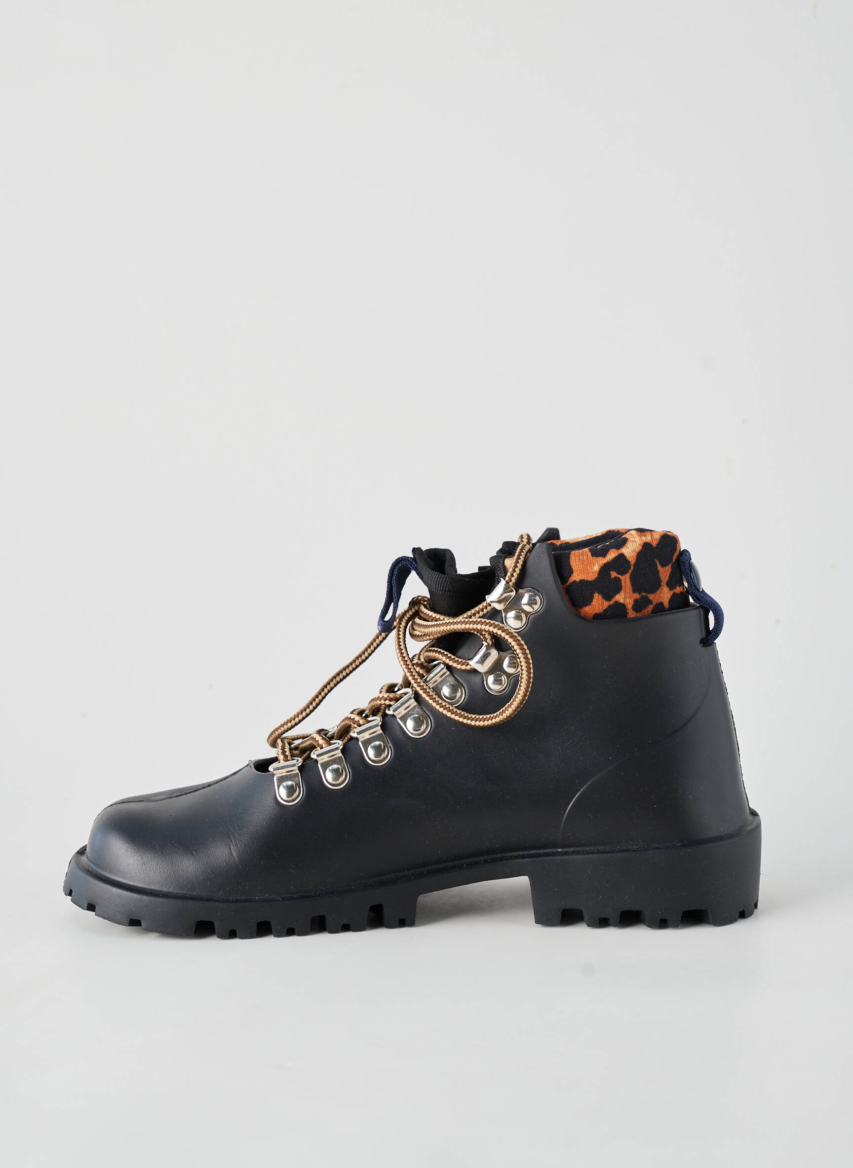 Adidași vârf rotund toc plat până la 3 cm negru ARIZONA LOVE femeie