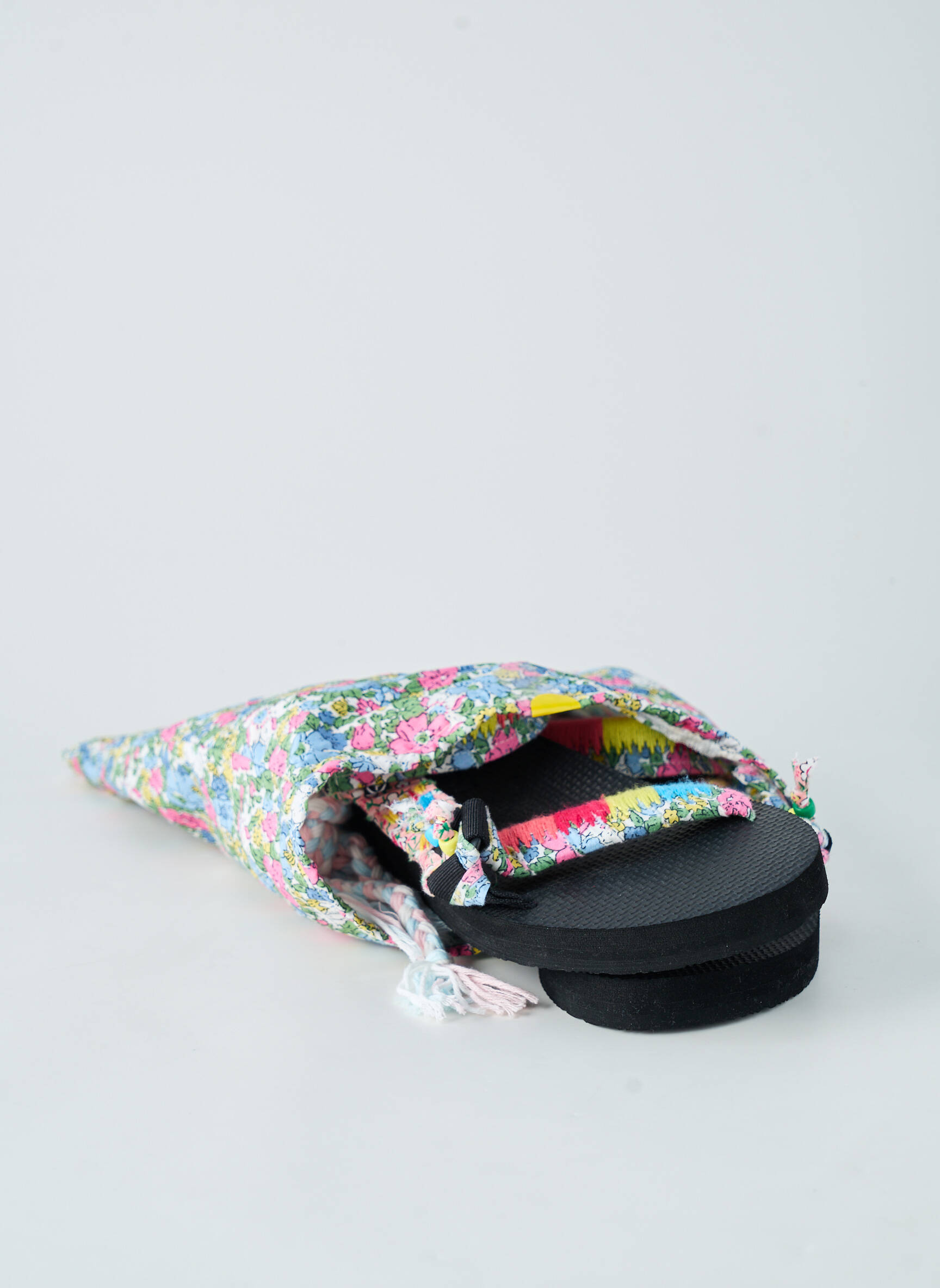 Mulete/saboți material neted toc plat până la 3 cm negru ARIZONA LOVE femeie