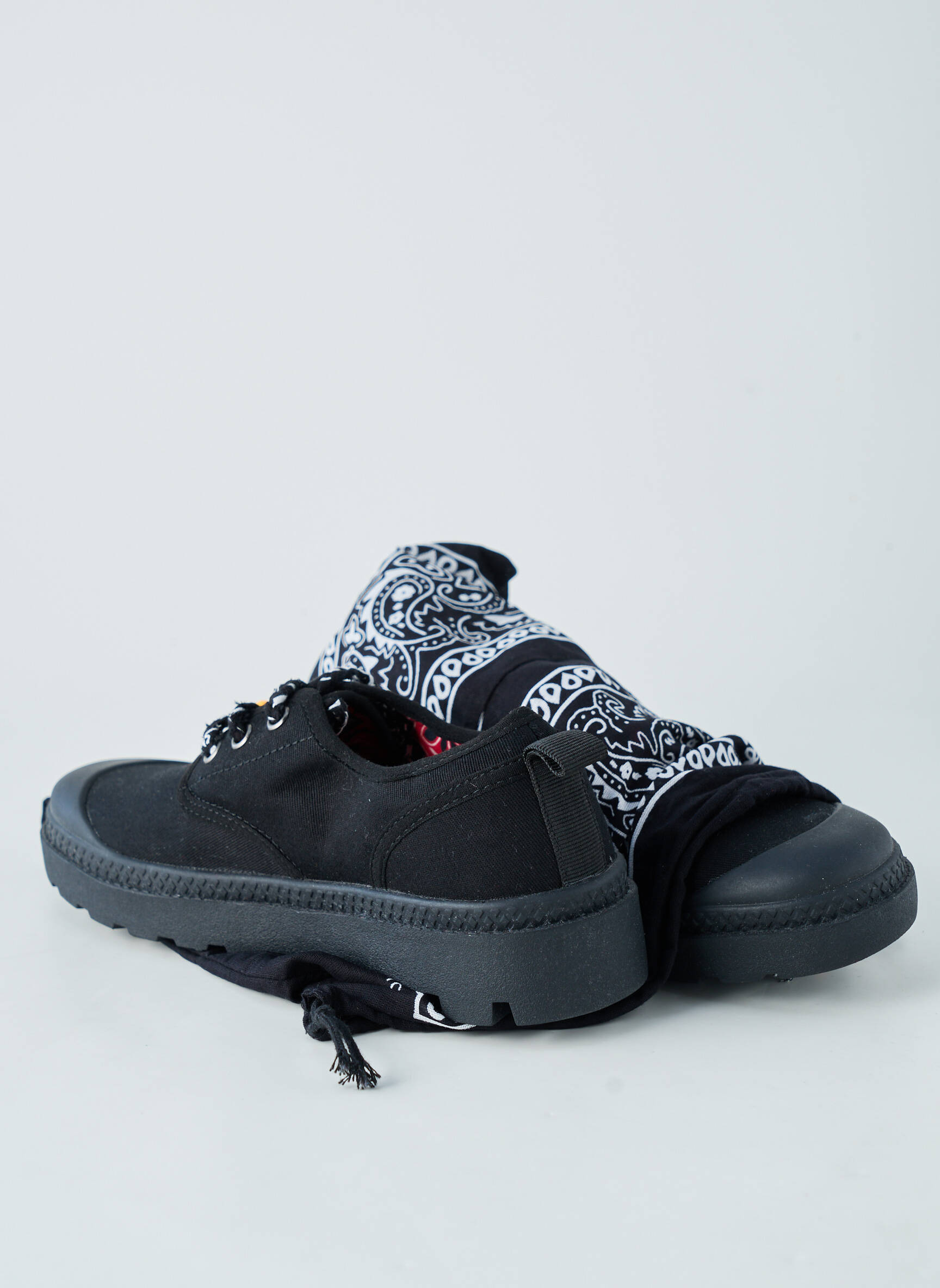 Adidași vârf rotund toc de 4 la 6 cm negru ARIZONA LOVE femeie