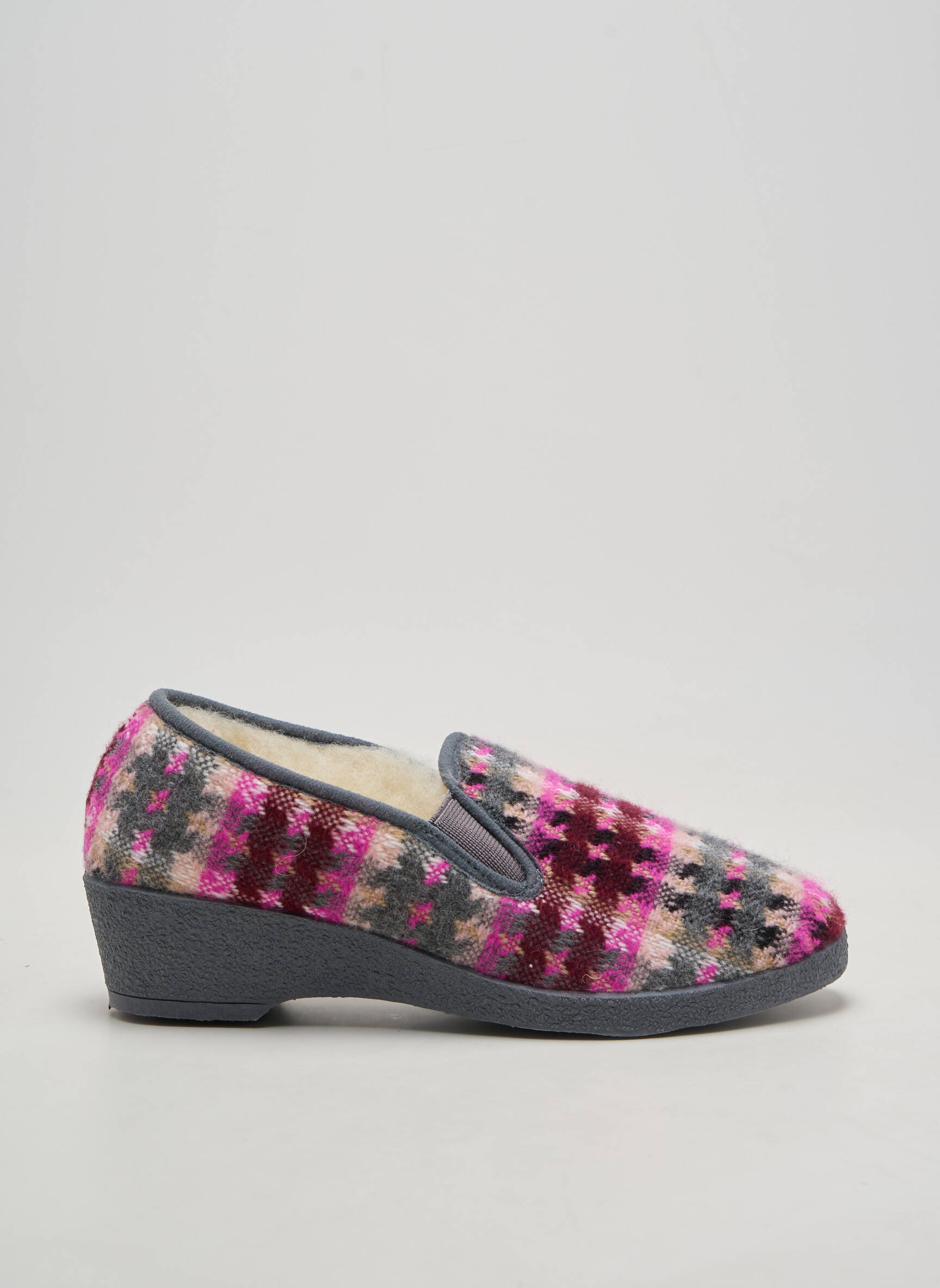 Papuci/pantofi de casă  toc de 4 la 6 cm gri SEDAGYL femeie
