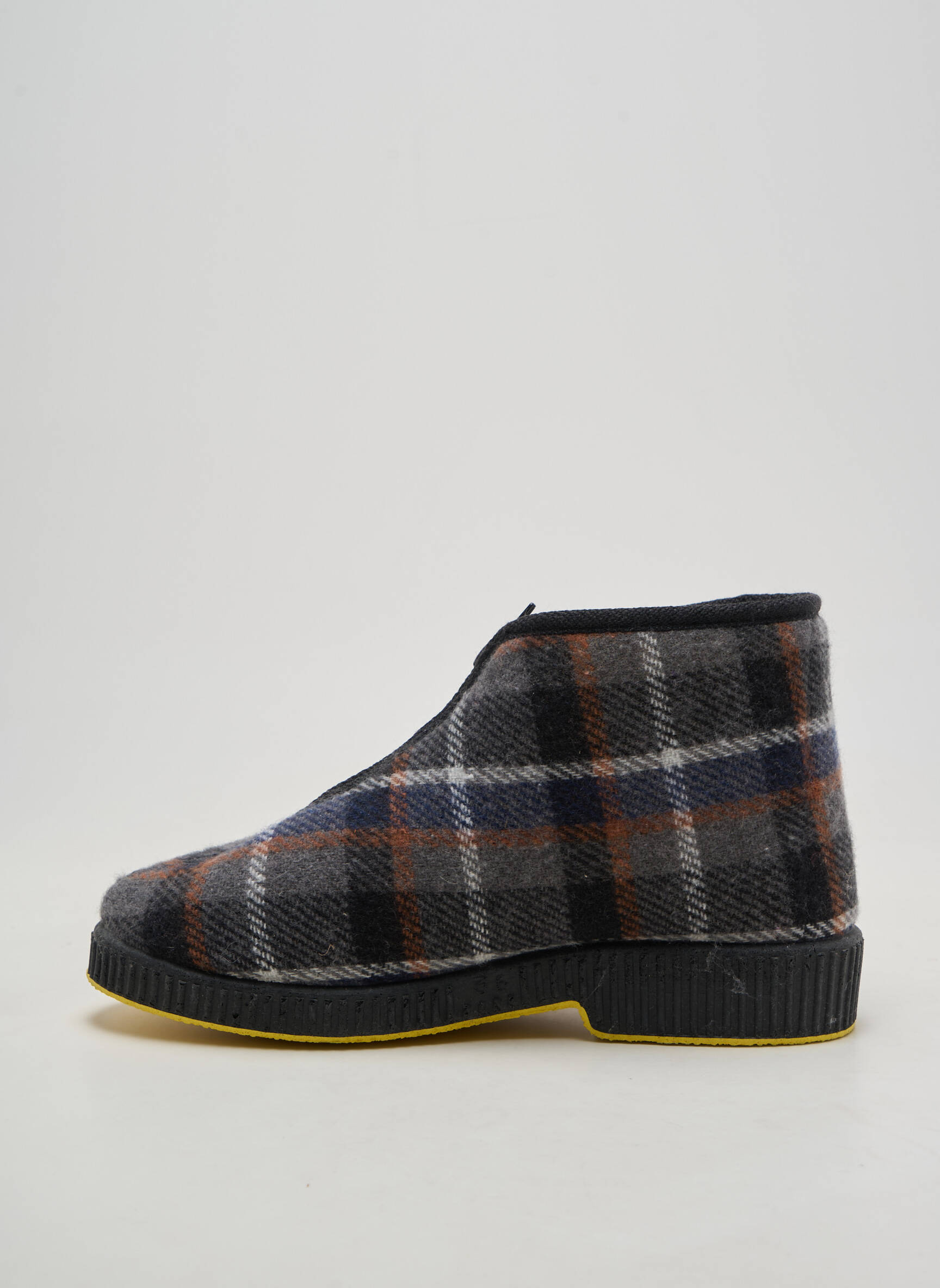 Papuci/pantofi de casă umplută toc plat până la 3 cm gri EMANUELA femeie