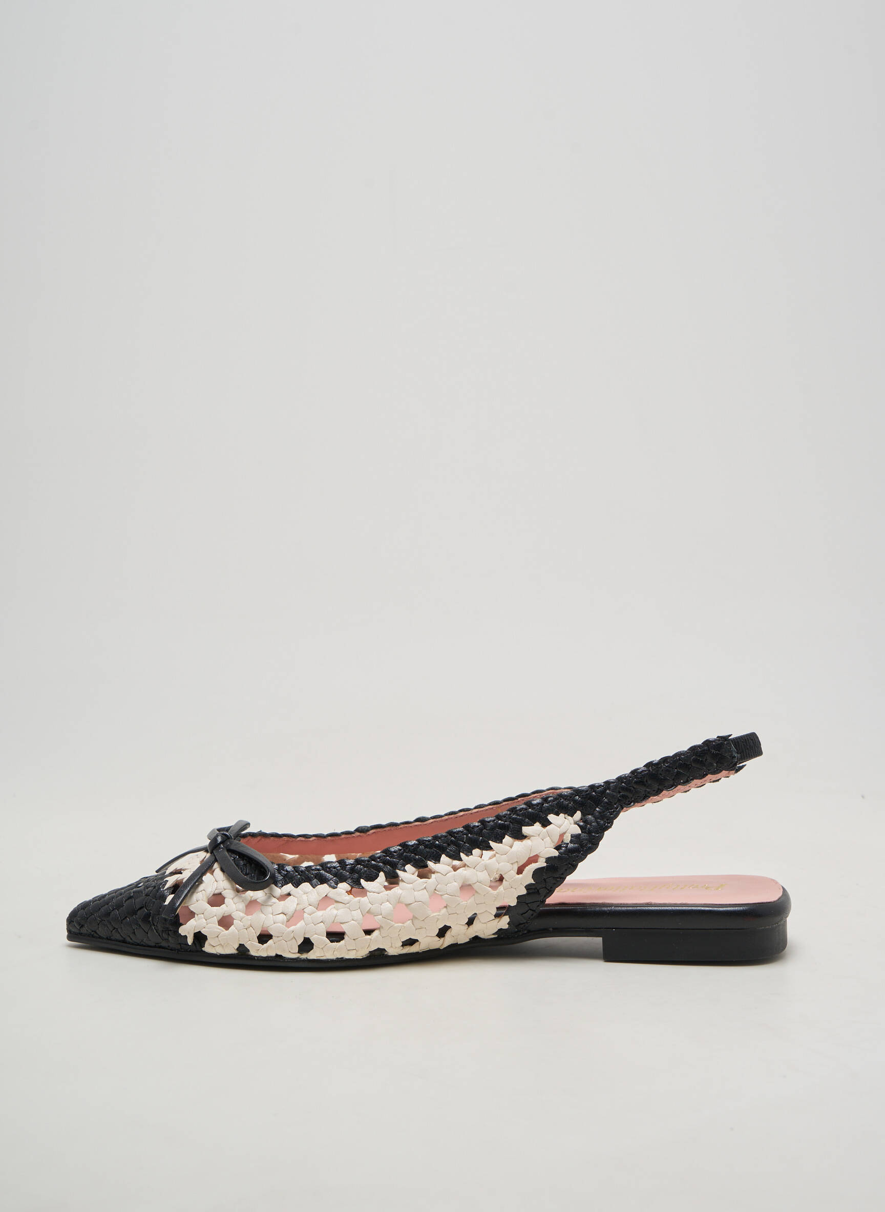 Sandale/pantofi decupați chiquet toc plat până la 3 cm negru PRETTY BALLERINAS femeie