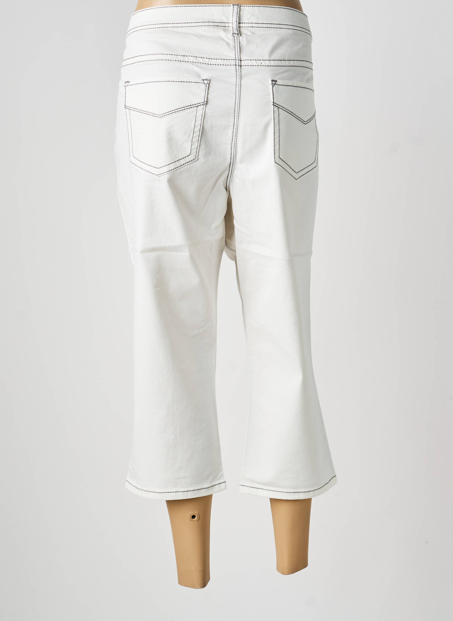 Pantalon trei sferturi croială dreaptă alb LINEA TESINI femeie